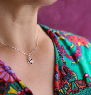 Om Openwork on 16" Tiny Flat Cable Chain {"urlParam":"envisico=%7B%22canvas%22%3A%22f5e1776%22%2C%22layers%22%3A%5B%7B%22strand%22%3A%22c8bf052%22%2C%22focal%22%3A%22c8bf02c%22%7D%5D%2C%22f%22%3A1%7D"}